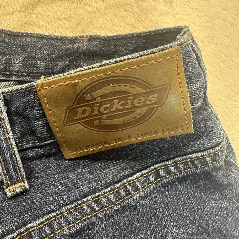 Dickies style inch adds